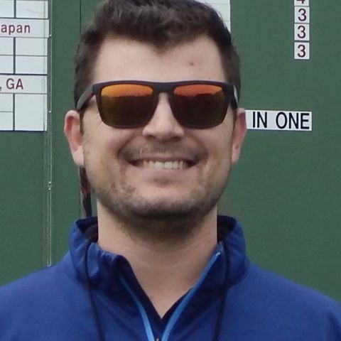 Mike Esse headshot