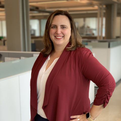 Meredith Topalanchik headshot